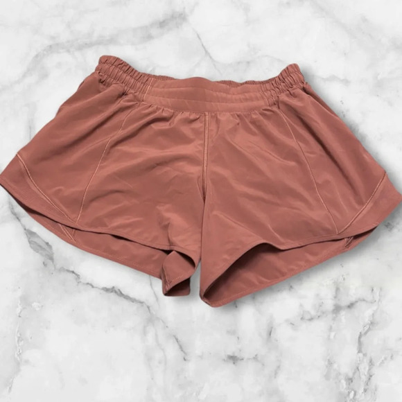 Lululemon Hotty Hot Short II *Long 4" - Picture 2 of 2